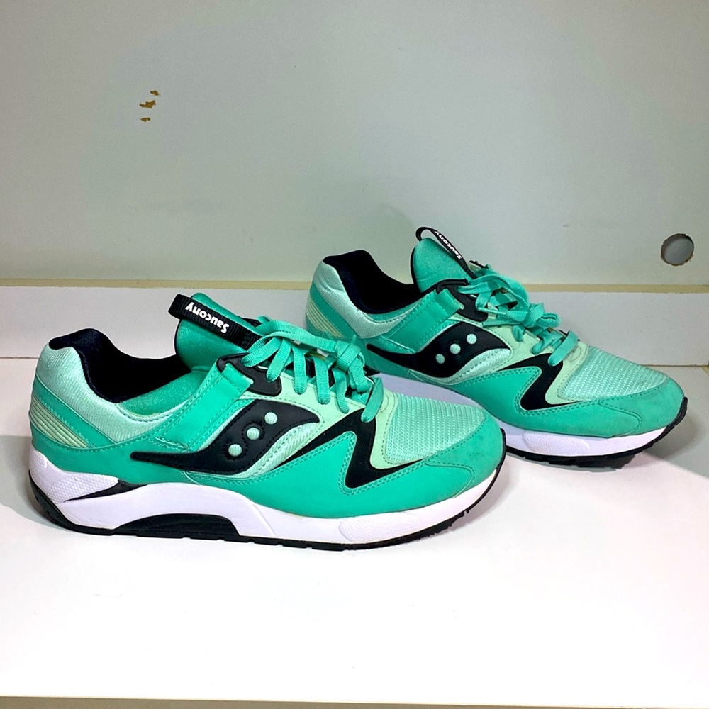 Men’s Saucony Grid 9000 Size 12 in Mint/Black/White S70077-30